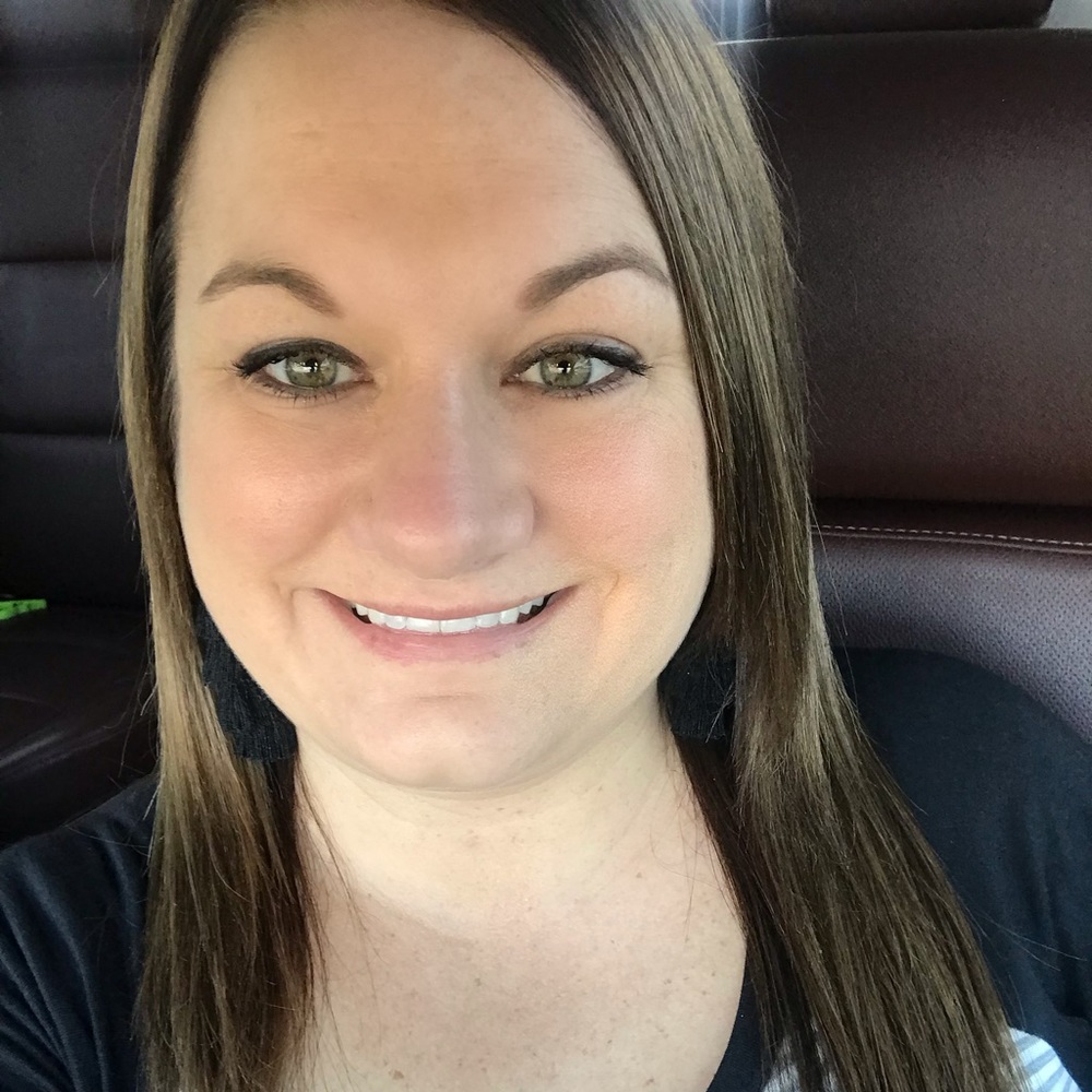 Meet your Posher, Crystal